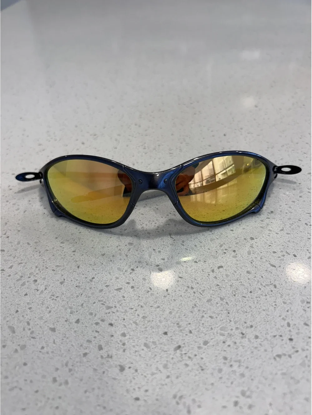 Grey Sports Sunglasses with yellow lens